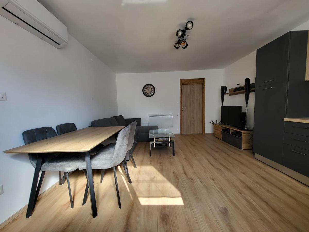 Apartment Dado Slunj Ngoại thất bức ảnh