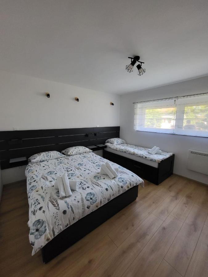 Apartment Dado Slunj Ngoại thất bức ảnh